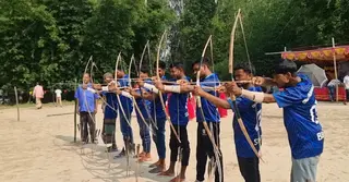 ঠাকুরগাঁওয়ে তীর নিক্ষেপ প্রতিযোগিতা অনুষ্ঠিত, অংশ নিলো ৪ উপজেলার ১৩ দল